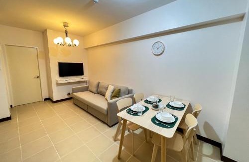 Project 4 Apartamento | Infina Towers Affordable staycation BRAND NEW 2BR (39A) Aurora Boulevard