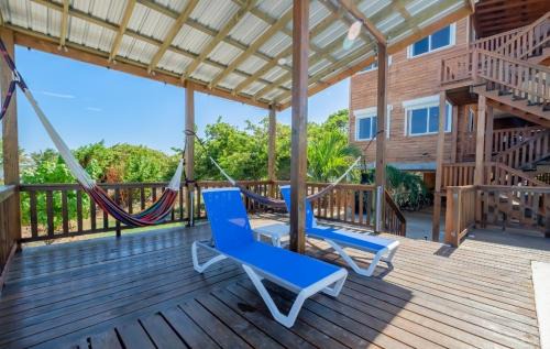Caye Caulker Casa | Infinite Sea - 3 bed 2 bath Upper Unit Caye Caulker