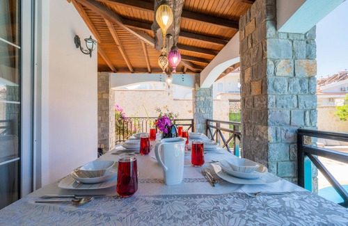 Oludeniz Villa | Infinity Flora Villa