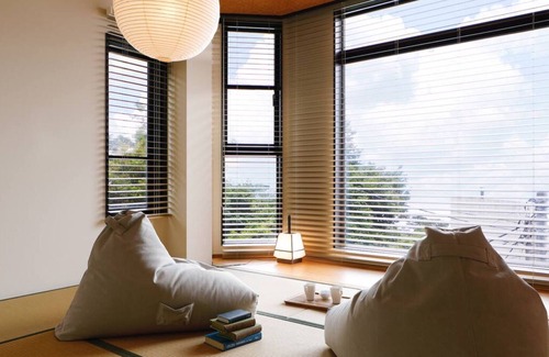 Atami Casa | Infinity in the sky Counter kitchen with teppany / Atami Shizuoka