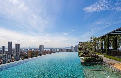 George Town Apartamento | Infinity Pool Skyline Suite Georgetown