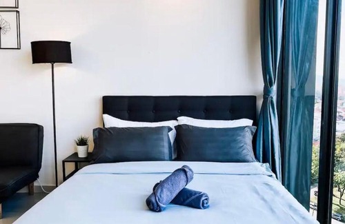 George Town Apartamento | Infinity Pool Skyline Suite Georgetown