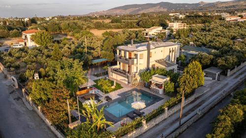 Marmaroto Villa | Infinity Premium - Villa Grande Alexandros