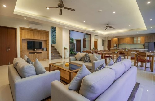 Melayang Villa | Infinity River, 6 habitaciones, piscina privada