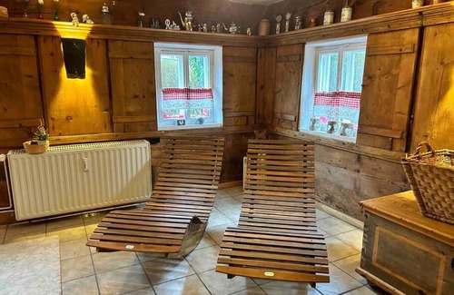 Grossschoenau Apartamento | Infrarotsauna & Platz für Familien - Maisonette Fritz in Großschönau
