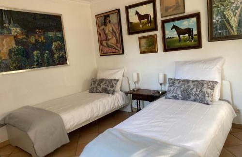 Eschborn Apartamento | Inge's Arthouse bei Frankfurt