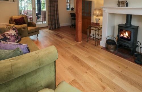 Guisborough Casa | Inglenook Cottage