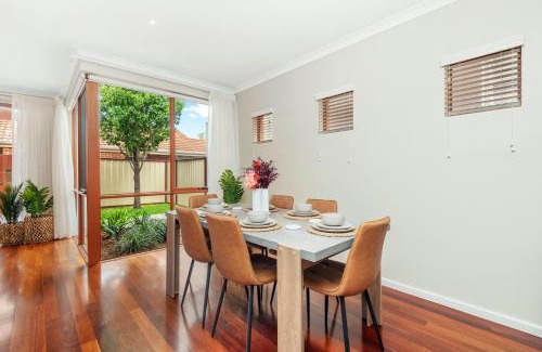 Inglewood Casa | Inglewood Bliss A Modern Sanctuary