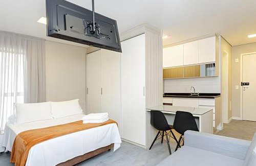 Campina do Siqueira Apartamento | Ink Champagnat by UROOMS