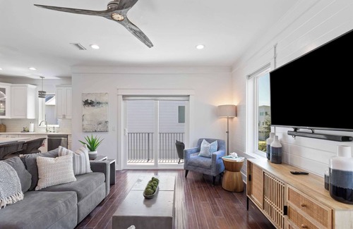 West Panama City Beach Casa | Inlet Beach Retreat | Golf Cart, Bikes + Pool