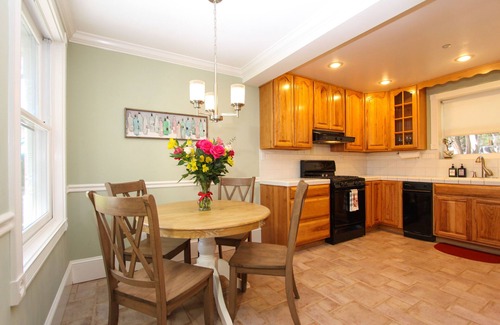 Sutter Creek Cama Y Desayuno | Inn at 161