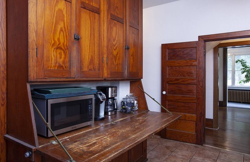 Hummelstown Casa | Inn-at-the-Brownstone, only 3.3 miles to Hershey Park