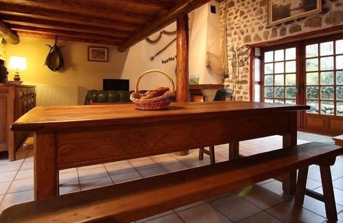 Saint-Julien-des-Chazes Casa | Casa rural Saint-Julien-des-Chazes, 3 dormitorios, 8 personas