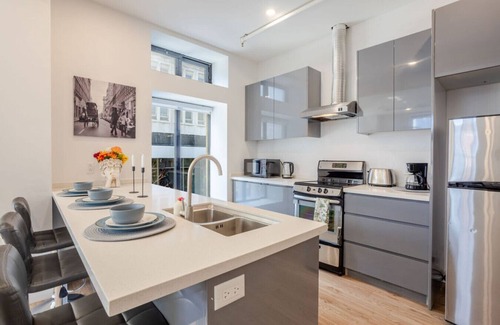 Downtown Montreal Apartamento | Inner-City Studio on Bishop -Heart of MTL ZX0