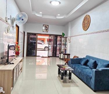 Betong Casa | Inner Homestay Betong-อินเนอร์ โฮมสเตย์ เบตง