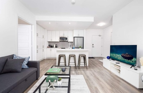 Innisfil Apartamento | Innisfil Paradise with a Private BBQ and Balcony