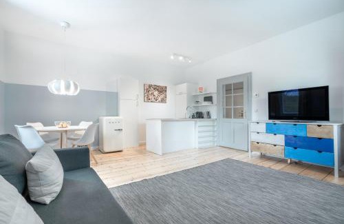 Innsbruck Apartamento | InnsbruckHomes at Botanical Garden