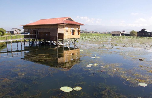 Nyaungshwe Cabina | Innthar Lodge Home Stay