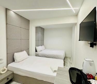 Shurtah al-Dakhlah Hotel | Inside Pyramids Inn