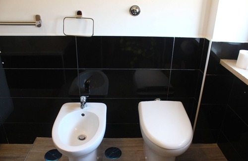 Naples City Centre Apartamento | Inside the hearth of Napoli - apt Orchid