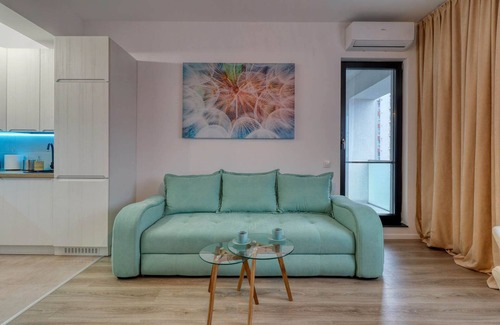 Sector 3 Apartamento | Inspiration Station · Modern & cozy Apt · IOR Park