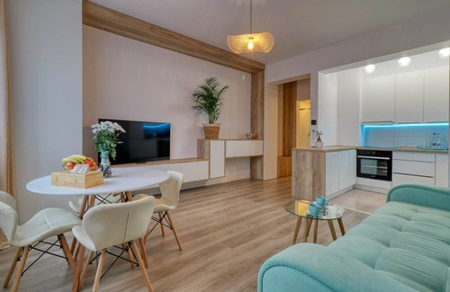 Sector 3 Apartamento | Inspiration Station · Modern & cozy Apt · IOR Park