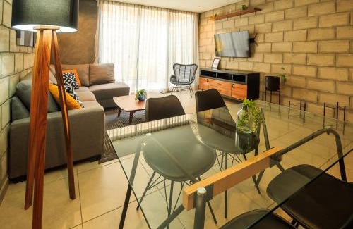 Downtown Guadalajara Apartamento | Inspiring Loft w Gym 2BD