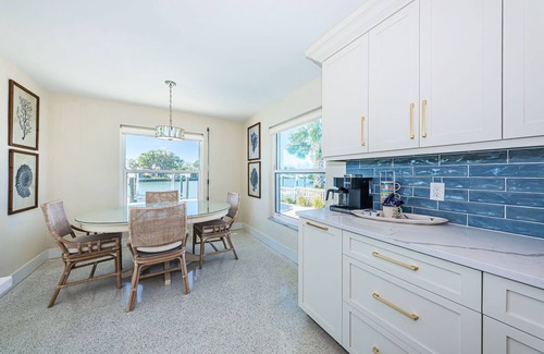 Indian Rocks Beach Casa | Intercoastal waterfront home with Beautiful Bayside pool