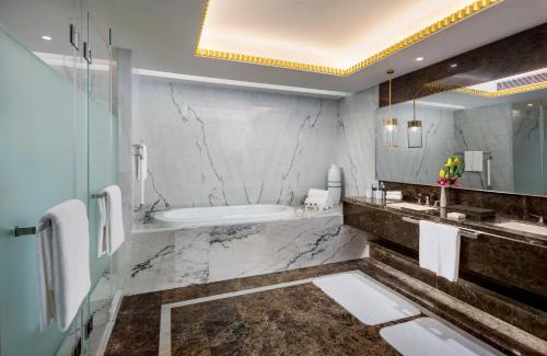 Jing'an Hotel | InterContinental Shanghai Jing' An by IHG