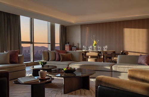 Bin Hu District Hotel | InterContinental Wuxi Taihu New City by IHG