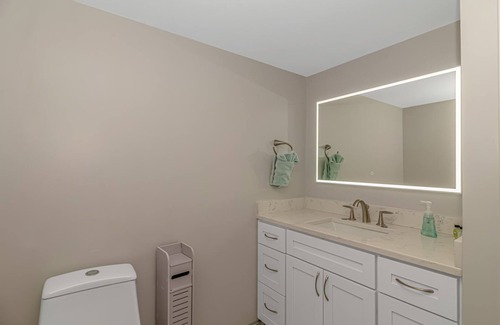 North Myrtle Beach Hotel | Intercostal Waterway Hotel Style Room -- 5 min from the beach!