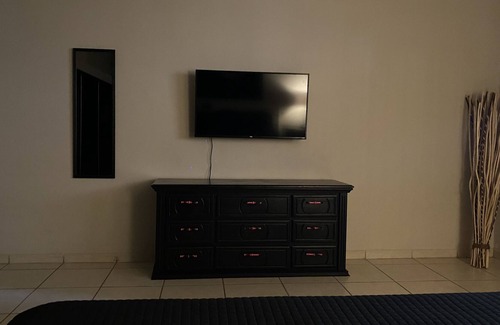 Piedras Negras Apartamento | Interior Minimalista, excelente ubicación!
