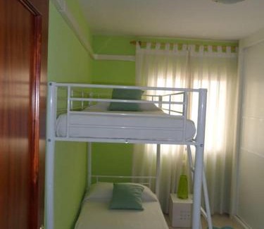 Rincon de la Victoria Apartamento | INTERNET gratis, En el centro y a 150m de la playa