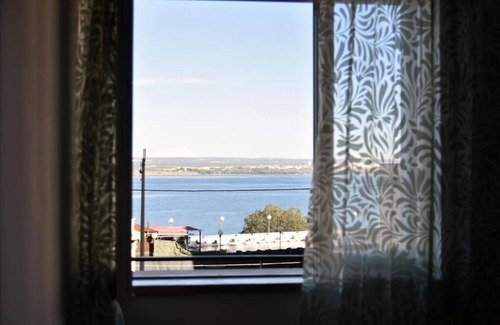 Taranto Apartamento | Intero appartamento 140mq sito nel centro città e sulla Laguna del Mar Piccolo