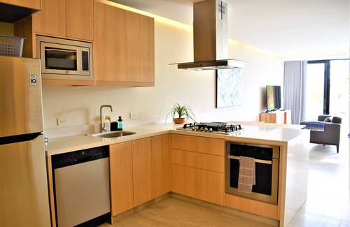 Downtown San Jose del Cabo Apartamento | Intimate & Bright Studio w/ Rooftop Pool in the Art District San Jose Del Cabo
