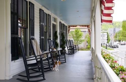 Milford Casa | Intimate & Historic Retreat, Prime Location near Delaware River- Free Breakfast
