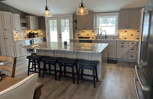Rangeley Otro | Intown/Family Friendly/Walk to Shops & Snowmobile from Property/Pets Considered