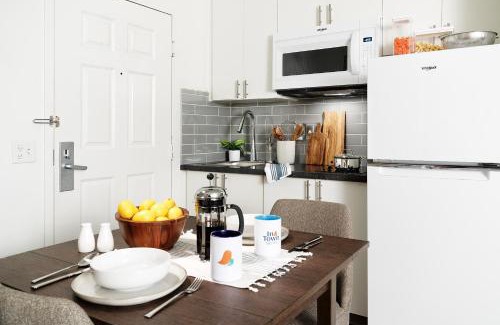 Matthews Hotel | InTown Suites Extended Stay Matthews NC - East Independence