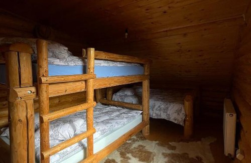 Zarnesti Casa | Intre Barse