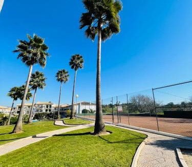 Guia Casa | Invited to Albufeira