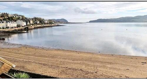 Campbeltown Apartamento | Inviting 1-Bed Apartment in Campbeltown Loch views
