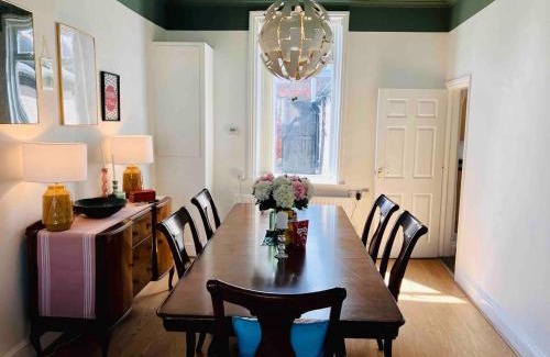 Sunderland Casa | Inviting 2-Bed House in Sunderland WiFi Parking