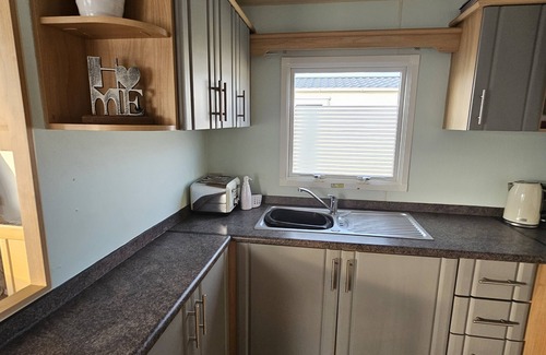 Porthcawl Chalet De Esquí | Inviting 3-Bed Caravan in Porthcawl
