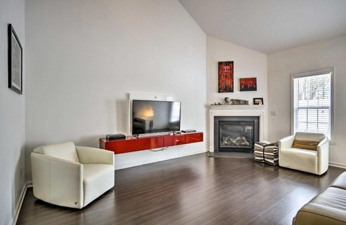 Deep River Casa | Inviting High Point Townhome with Patio and Privacy!