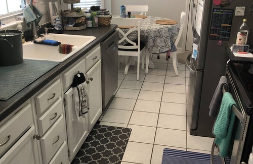 High Point Casa | Inviting home for rent for furniture market and furniture business rentals.