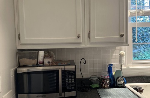 High Point Casa | Inviting home for rent for furniture market and furniture business rentals.