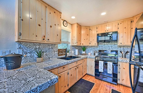 Julian Casa | Inviting Julian Home w/ Scenic View & Hot Tub