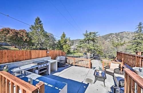 Julian Casa | Inviting Julian Home with Scenic View and Hot Tub