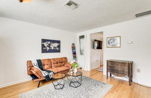 South Sarasota Casa | Inviting Sarasota Cottage 5 Mi to Beach Access!