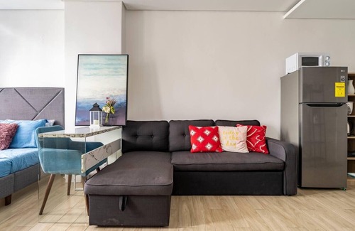 Cebu Apartamento | Inviting To Your Home Near The City Life